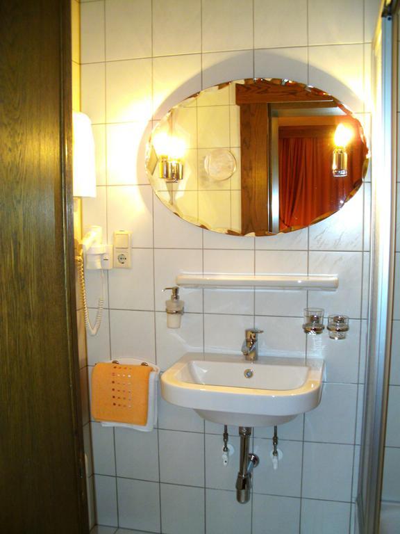 Gaestehaus Sissy Лангенфельд Номер фото