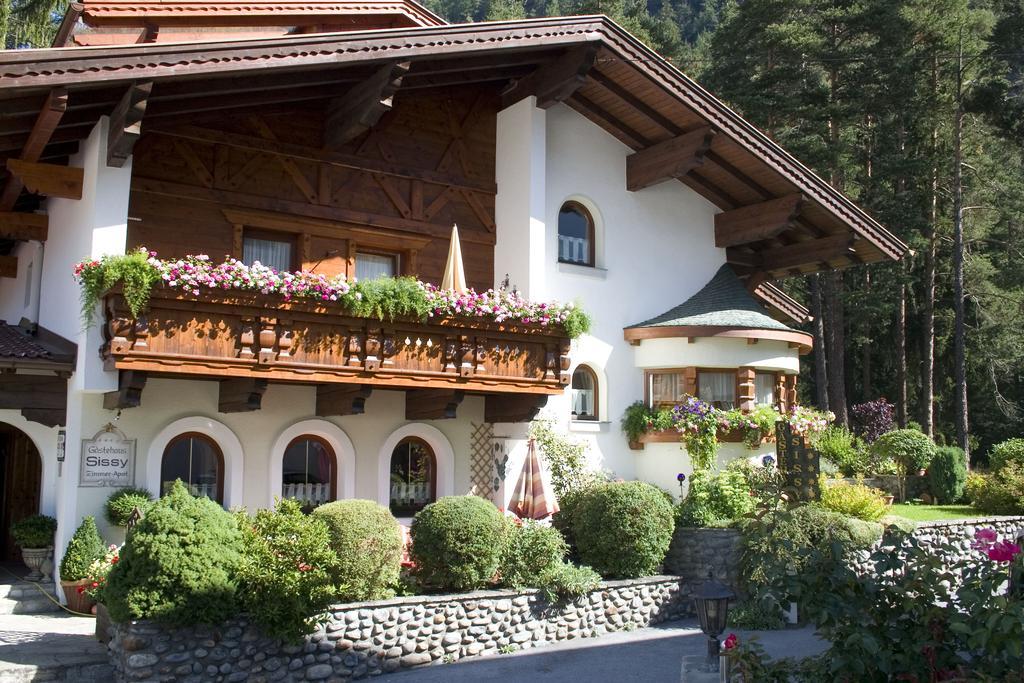 Gaestehaus Sissy Лангенфельд Экстерьер фото