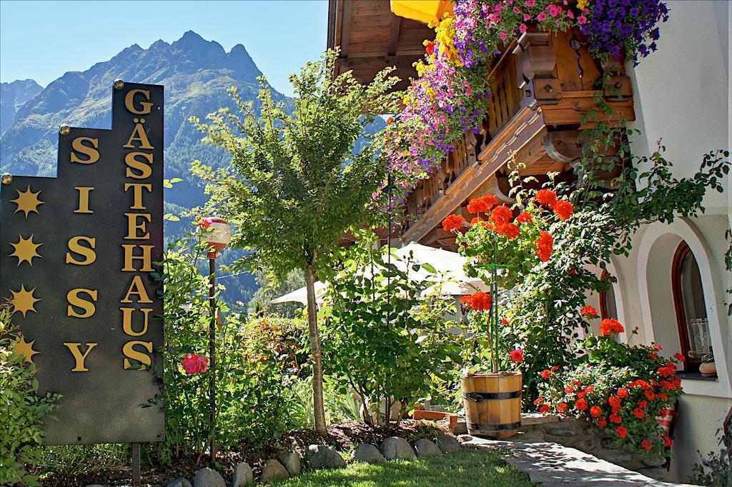 Gaestehaus Sissy Лангенфельд Экстерьер фото